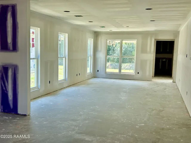 $207,500 | 225 Camerons Cove Drive, Carencro, LA 70520