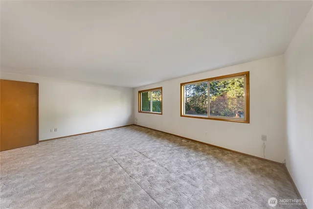 $899,000 | 2115 Fairway Lane, Oak Harbor, WA 98277