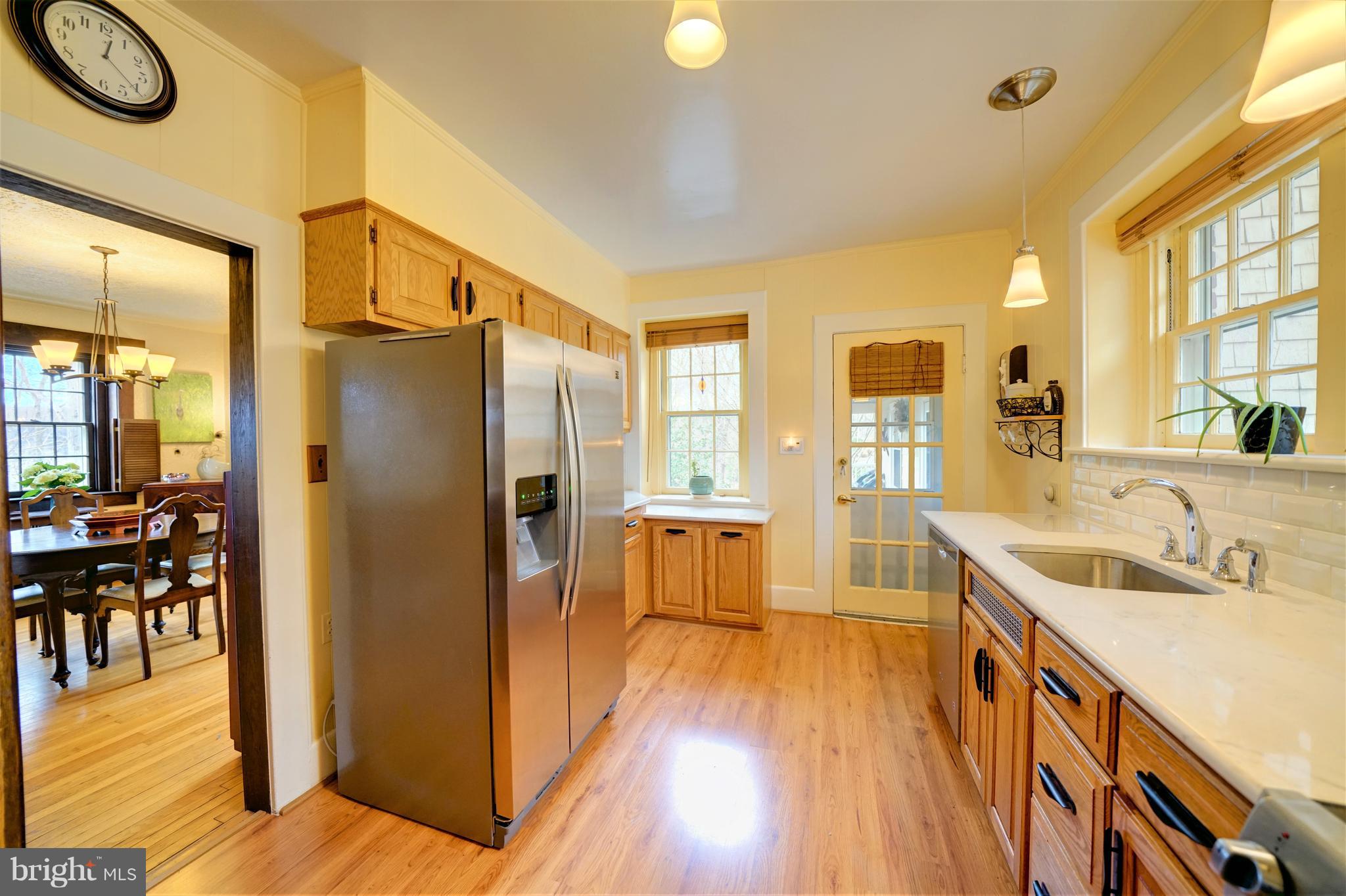 309 Gun Road Baltimore, MD 21227 - Photo 28 of 99 Swinging Door Off Kitchen to Dining Room