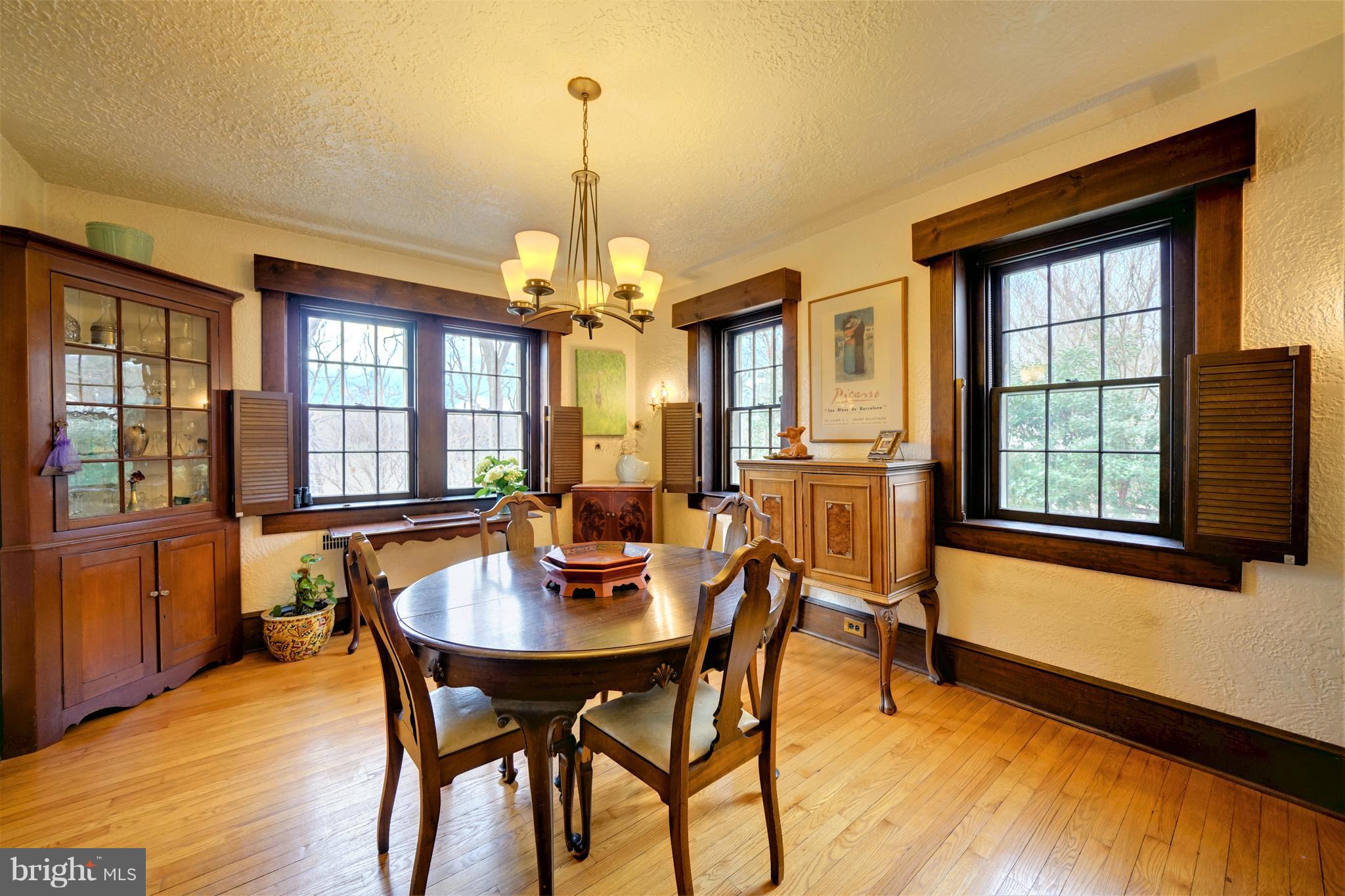 309 Gun Road Baltimore, MD 21227 - Photo 34 of 99 Open Dining Room w Multiple Windows