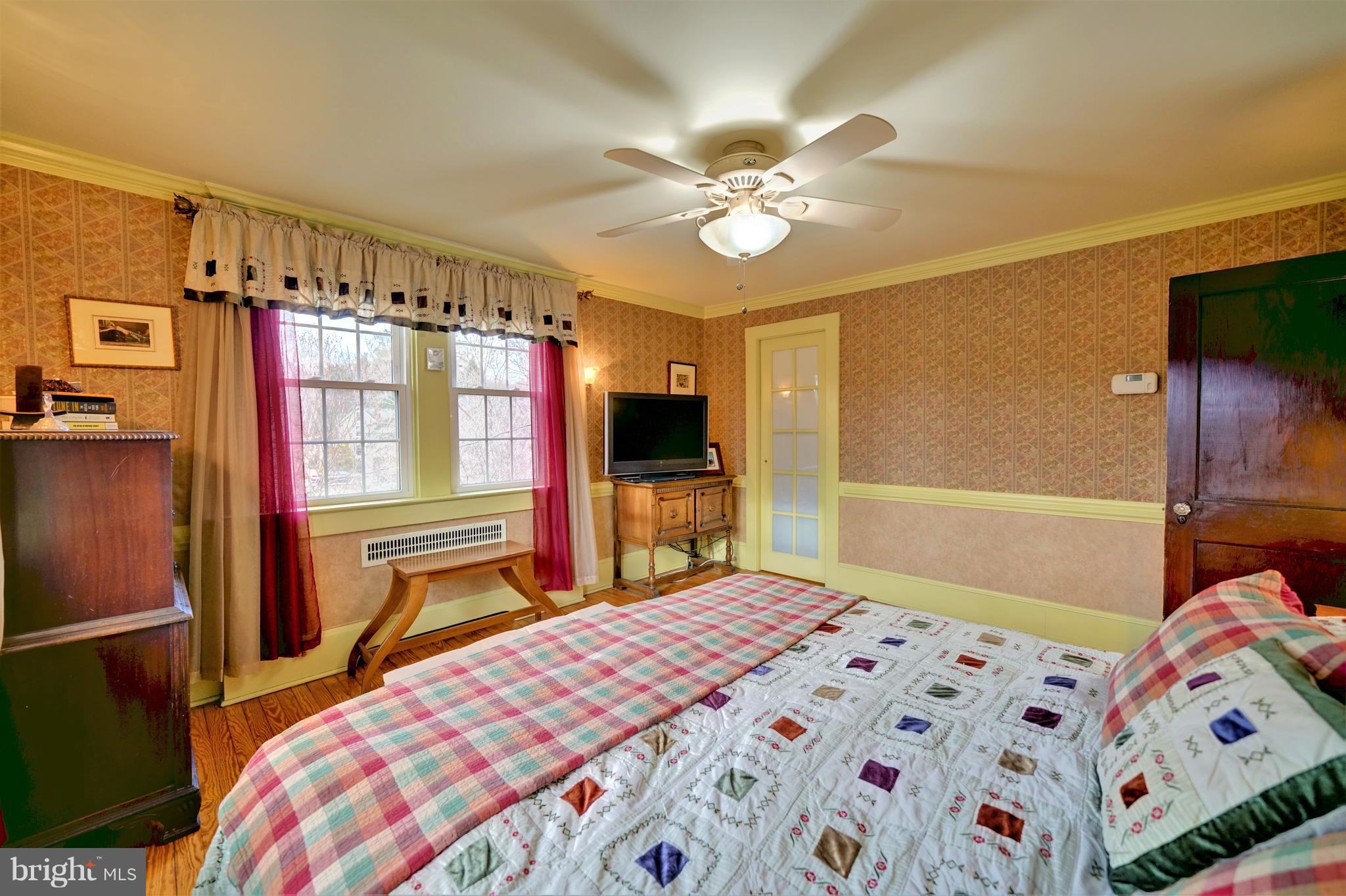 309 Gun Road Baltimore, MD 21227 - Photo 45 of 99 Beautifully Restored Trim & Details in Master