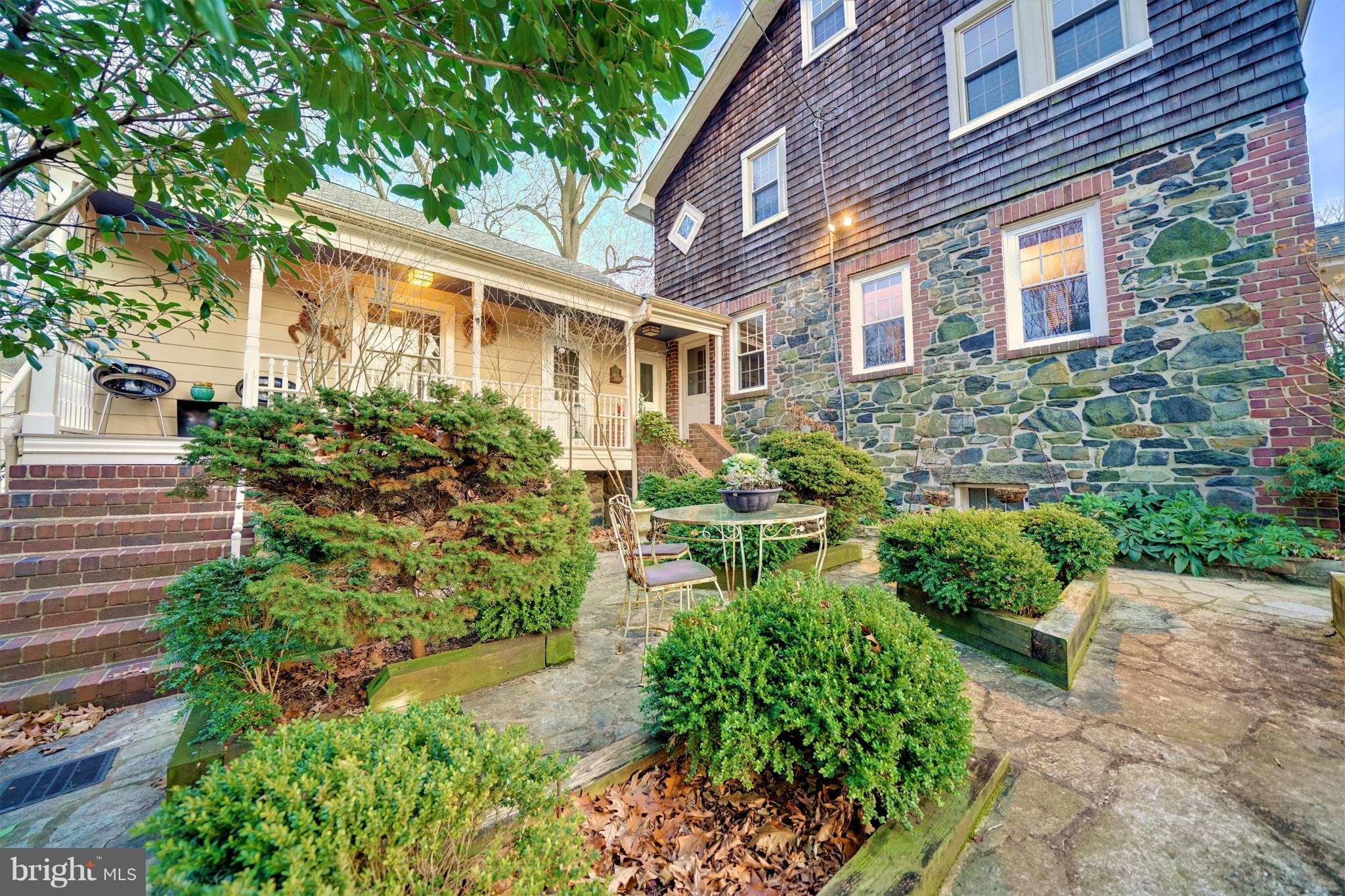 309 Gun Road Baltimore, MD 21227 - Photo 67 of 99 Multi-Season Gardens (January Photo) at Guest Hse