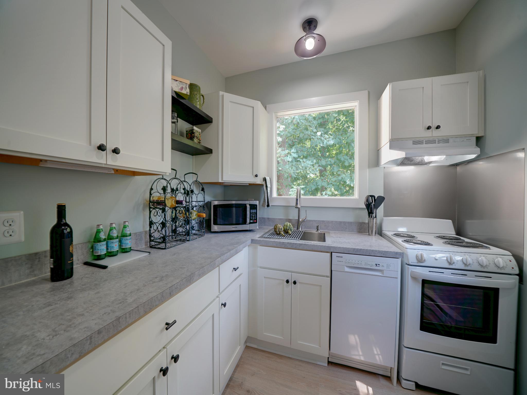 309 Gun Road Baltimore, MD 21227 - Photo 78 of 99 Plenty of Counterspace in Guest House Kitchen