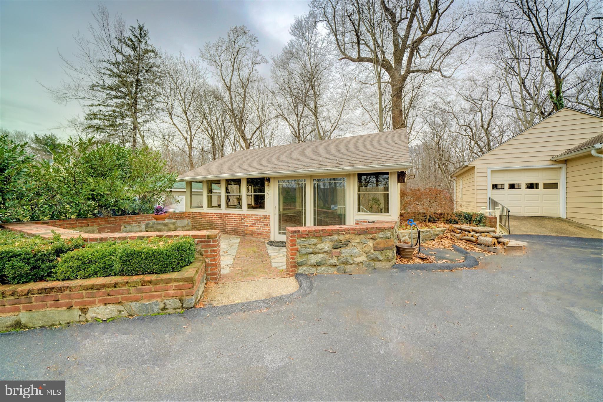 309 Gun Road Baltimore, MD 21227 - Photo 89 of 99 Beautiful Summer House