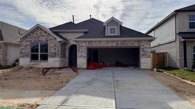 $369,990 | 4542 Blue Mountain Laurel Street, Pinehurst, TX 77362