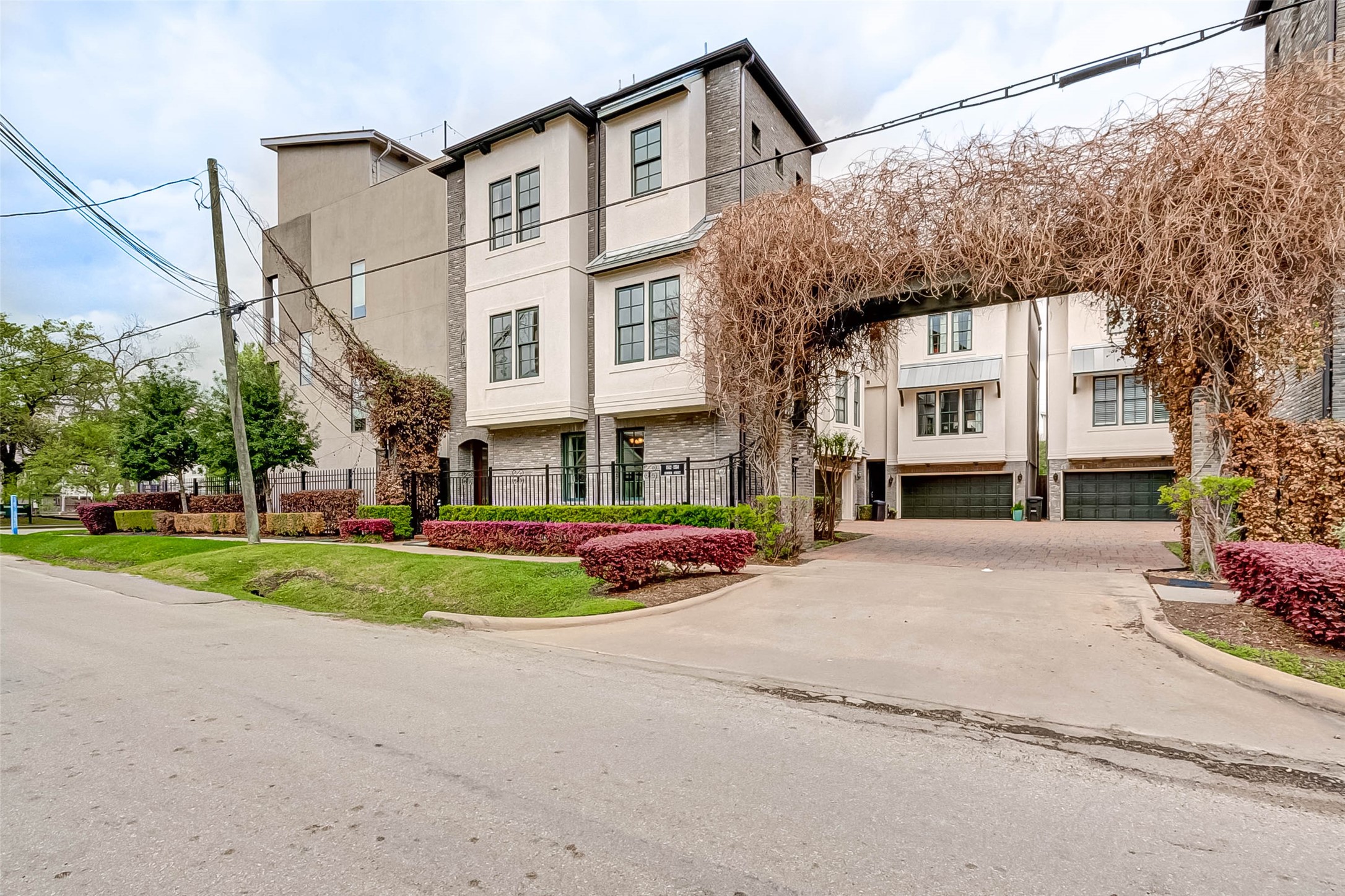 1514 Summer Street, Unit A Houston, TX 77007 - Photo 3 of 50