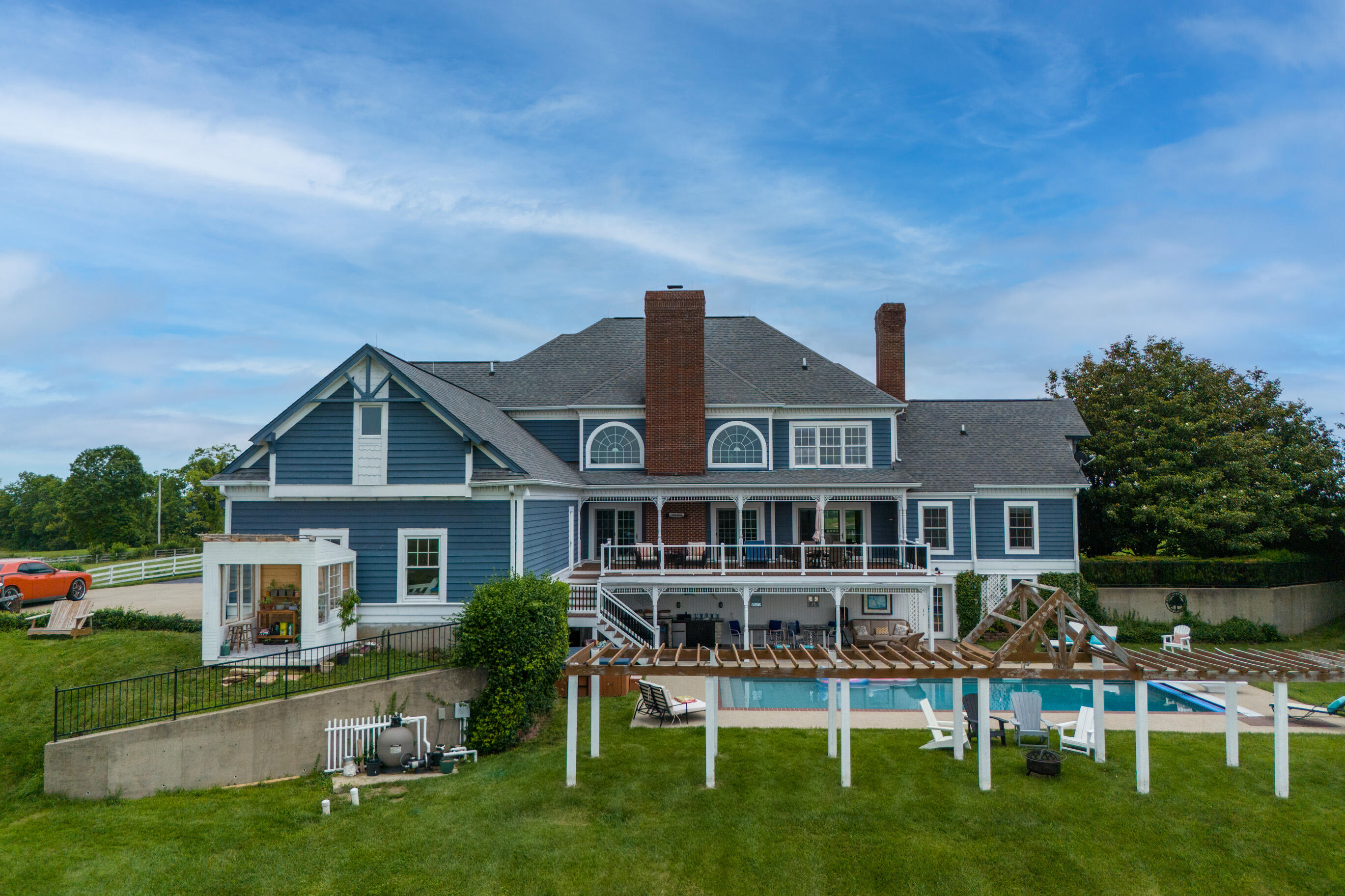 6237 Bybee Road Winchester, KY 40391 - Photo 75 of 92 20250613-6237-Bybee-Rd-drone-fh-008-Edit