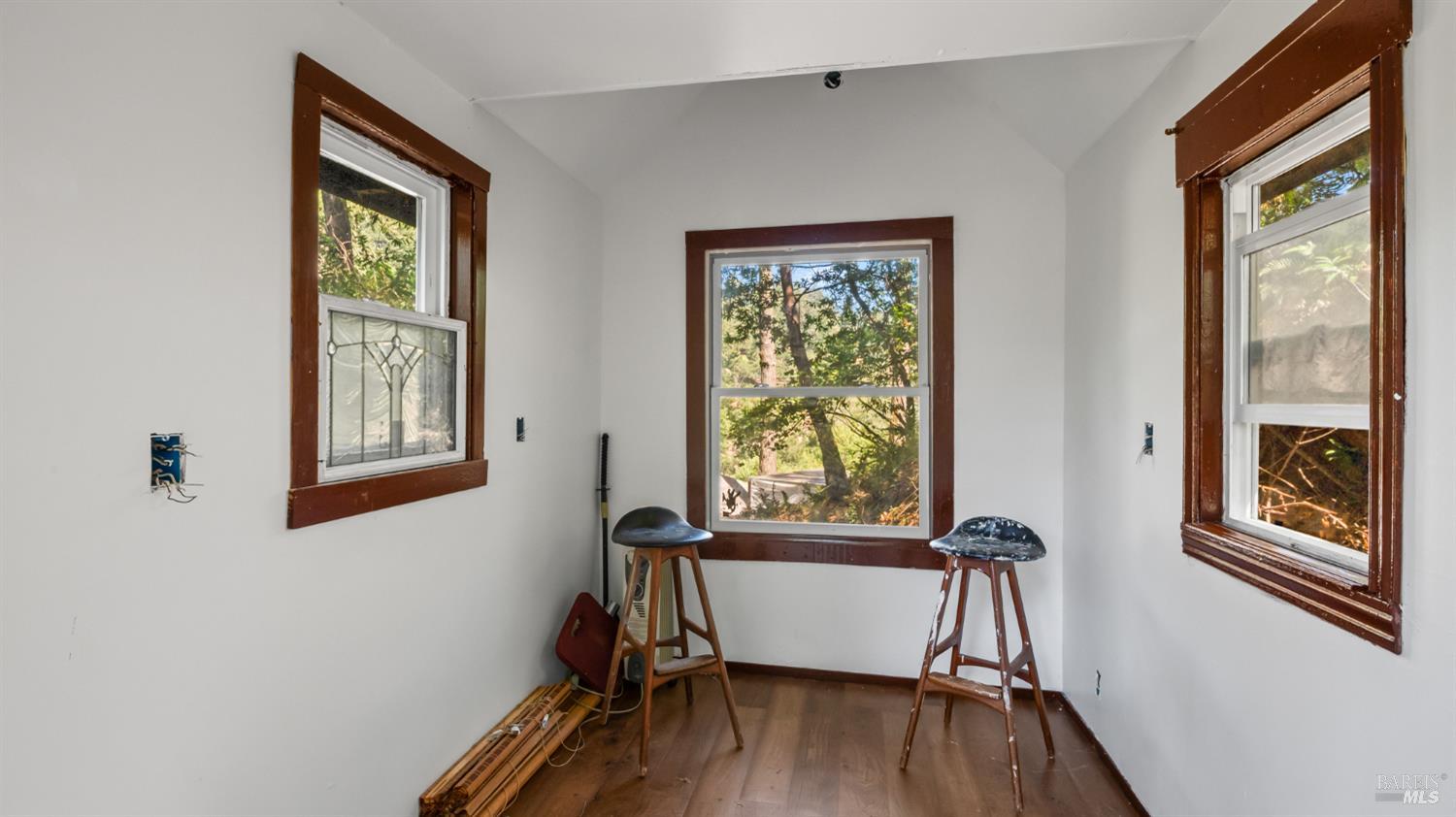 15 Mountain View Road Forest Knolls, CA 94933 - Photo 22 of 27