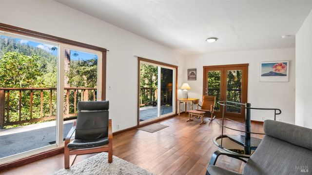 $798,000 | 15 Mountain View Road, Forest Knolls, CA 94933