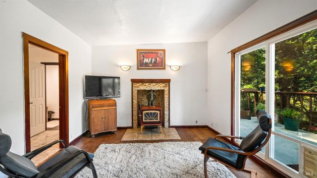 $798,000 | 15 Mountain View Road, Forest Knolls, CA 94933