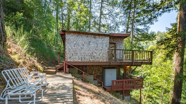 $798,000 | 15 Mountain View Road, Forest Knolls, CA 94933