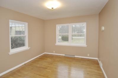 1721 Nichols Road Kalamazoo, MI 49006 - Photo 9 of 20 Additional Photo
