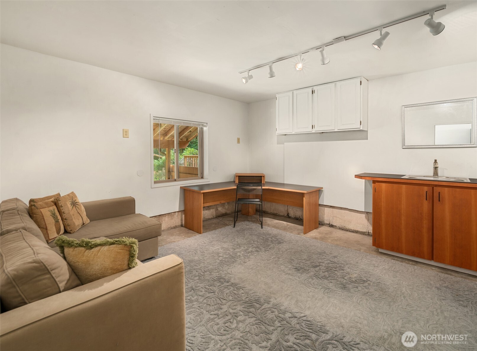 20506 Old Mill Road Southwest Vashon, WA 98070 - Photo 31 of 40 Gallery Image 31