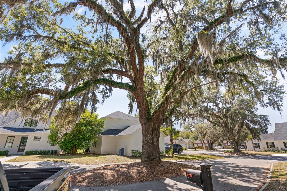 3 Lake View Cottages Court St. Simons Island, GA 31522 - Photo 2 of 33