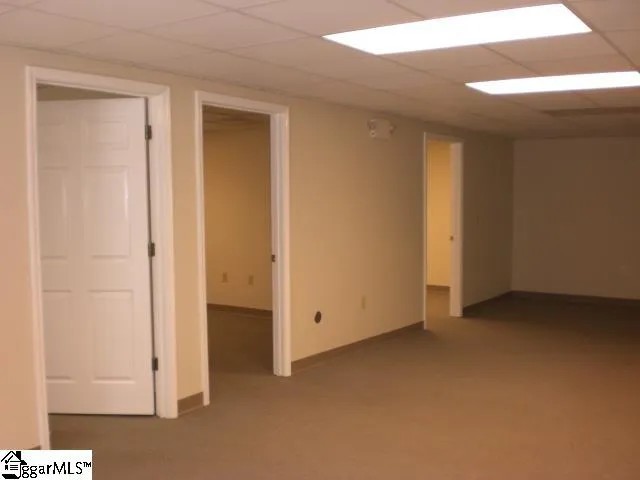 $2,880 | 4010 East North Street, Greenville, SC 29615