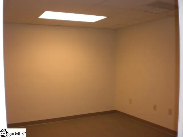 $2,880 | 4010 East North Street, Greenville, SC 29615