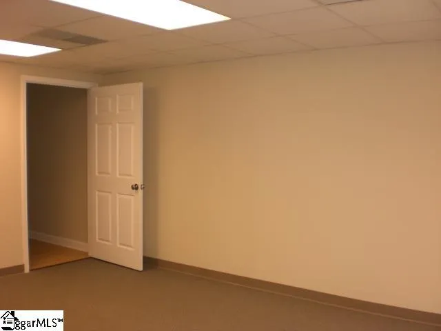 $2,880 | 4010 East North Street, Greenville, SC 29615