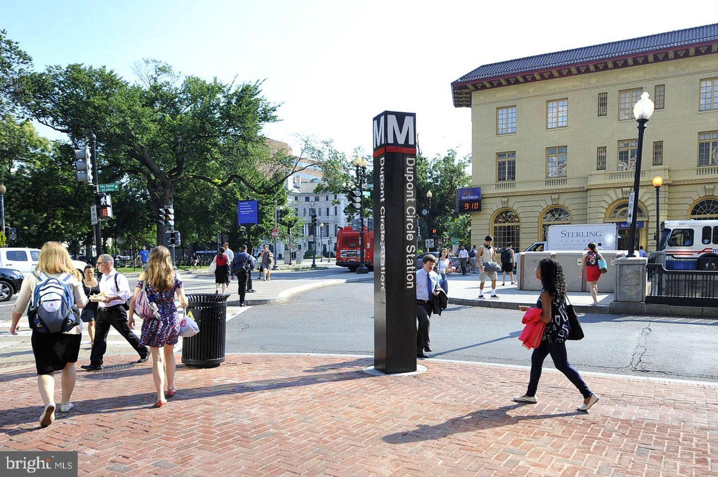 2153 California Street Northwest, Unit 306 Washington, DC 20008 - Photo 33 of 34 a group of people riding bikes down a street