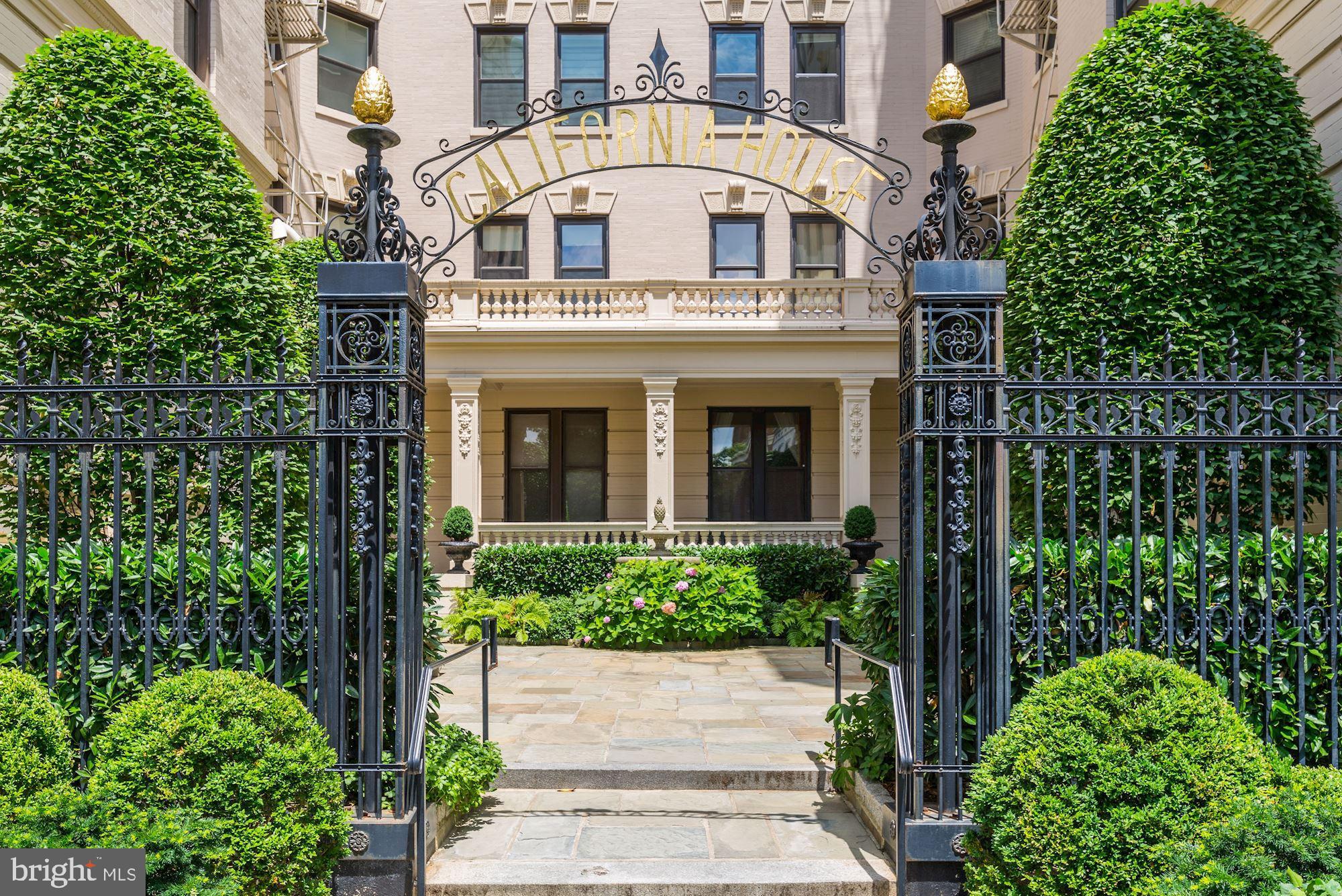 2153 California Street Northwest, Unit 306 Washington, DC 20008 - Photo 4 of 34 front view of a building