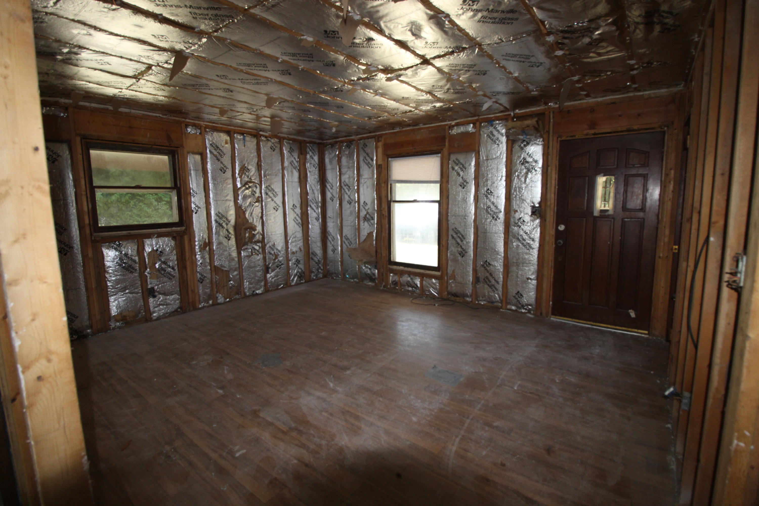 765 Stoney Battery Road Marion, VA 24354 - Photo 7 of 18 IMG_2924