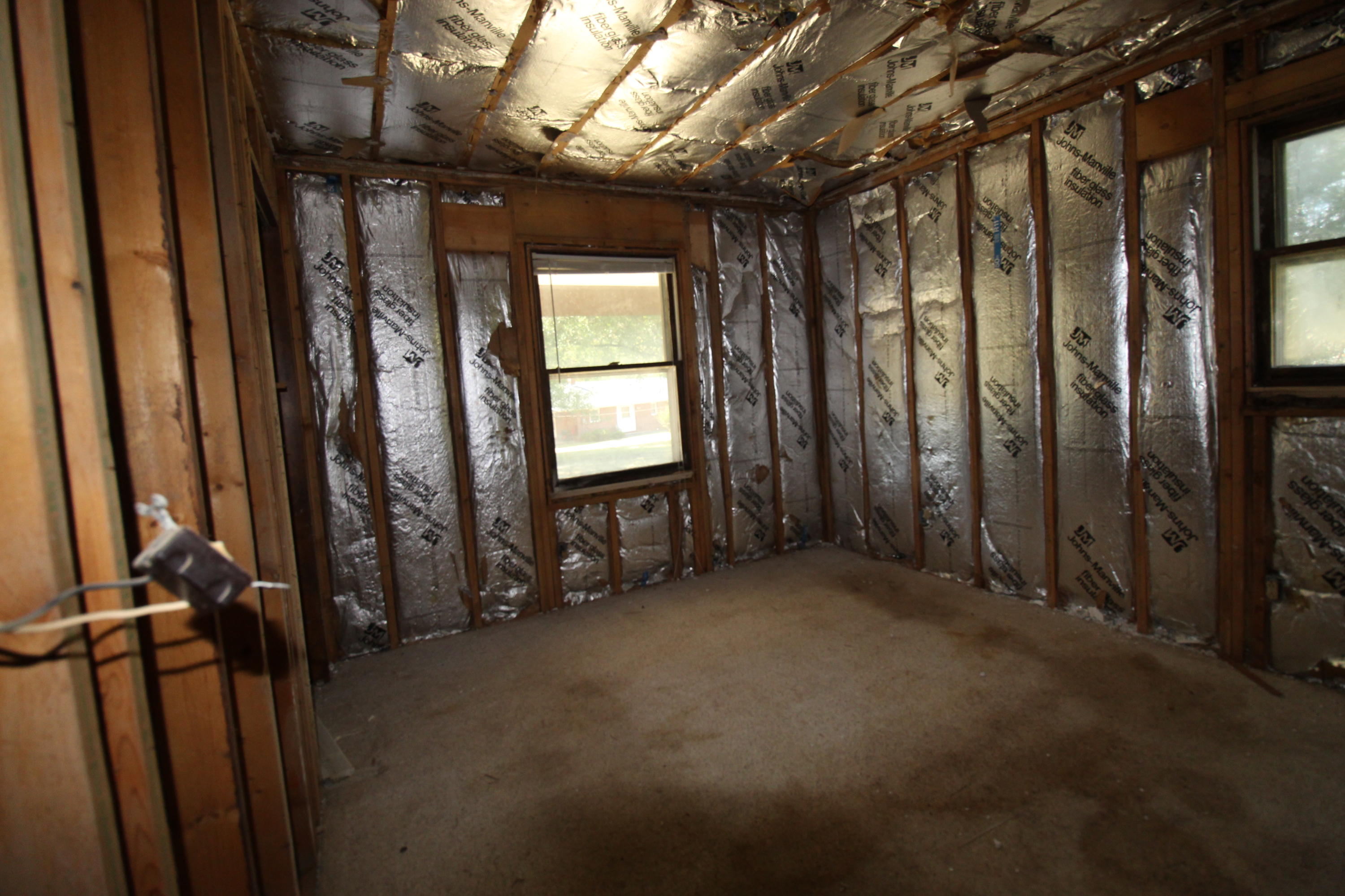 765 Stoney Battery Road Marion, VA 24354 - Photo 10 of 18 IMG_2932