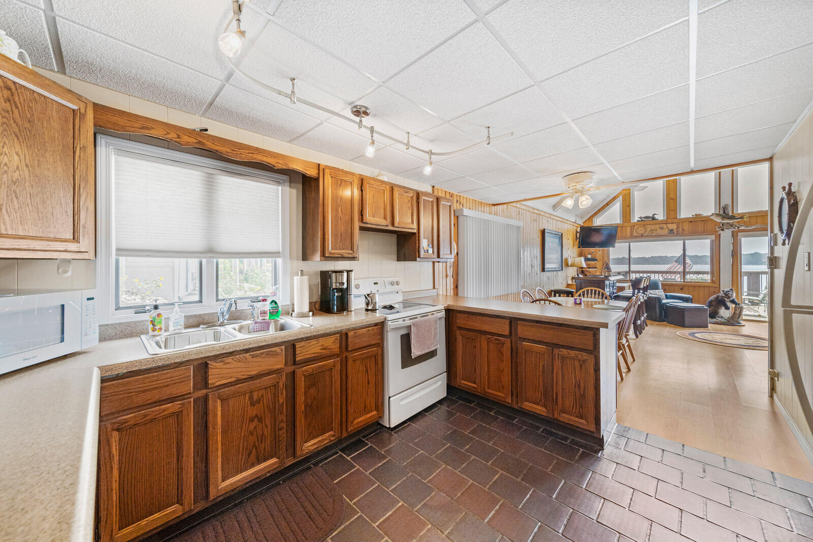 66835 Territorial Road Lawrence, MI 49064 - Photo 15 of 30 66835 Territorial Road (10 of 36)