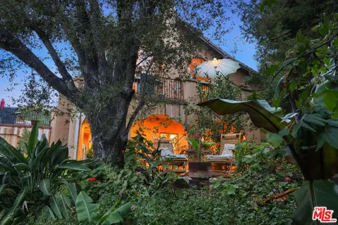 $1,999,000 | 754 Basin Drive, Topanga, CA 90290