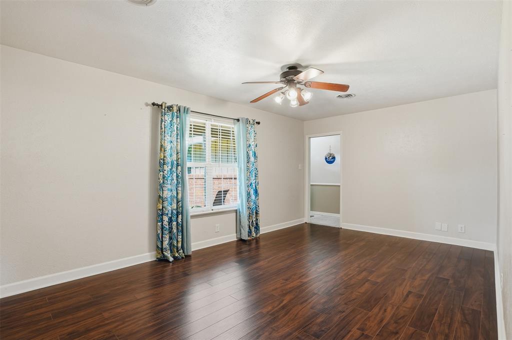 509 Patricia Road Hurst, TX 76053 - Photo 6 of 24