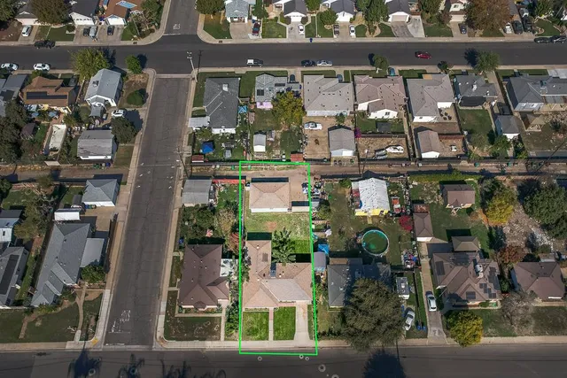 $439,000 | 1217 Mehlert Street, Kingsburg, CA 93631