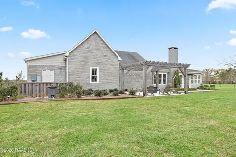$2,200,000 | 1601 Highway 357, Opelousas, LA 70570