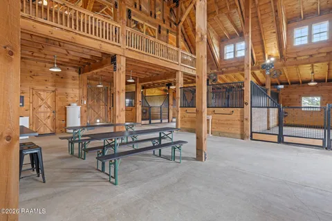 $2,200,000 | 1601 Highway 357, Opelousas, LA 70570