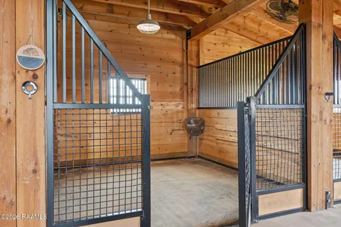 $2,200,000 | 1601 Highway 357, Opelousas, LA 70570