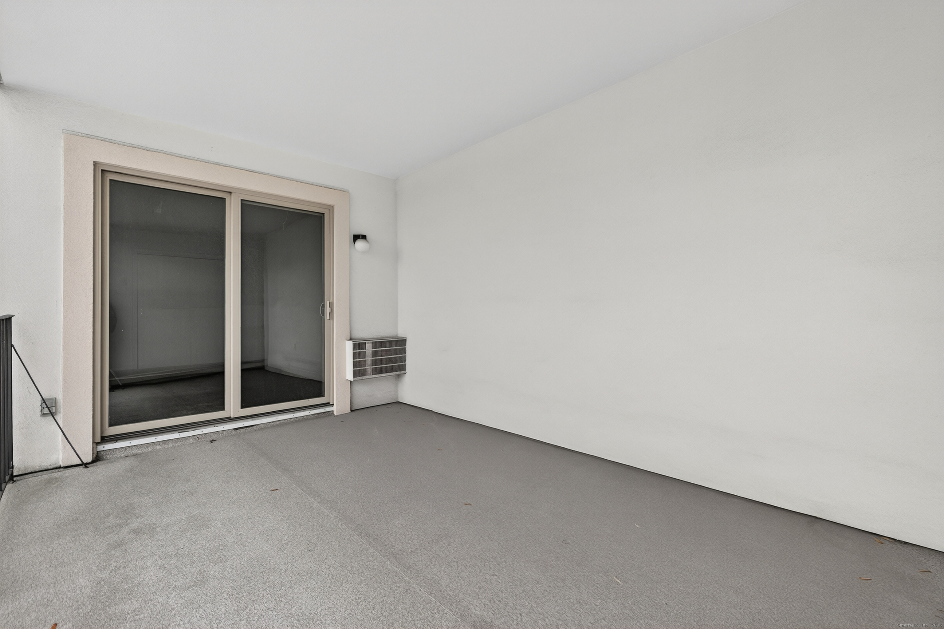 34 Crescent Street, Unit 2D Stamford, CT 06906 - Photo 27 of 37