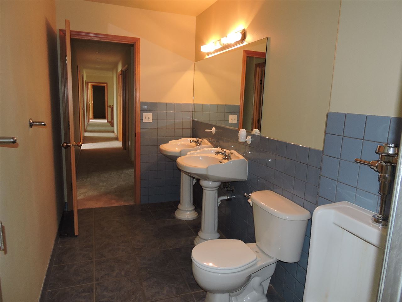 12022 East Pleasant Prairie Road Spokane, WA 99217 - Photo 14 of 20