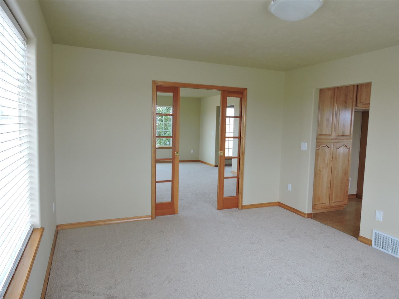 12022 East Pleasant Prairie Road Spokane, WA 99217 - Photo 7 of 20