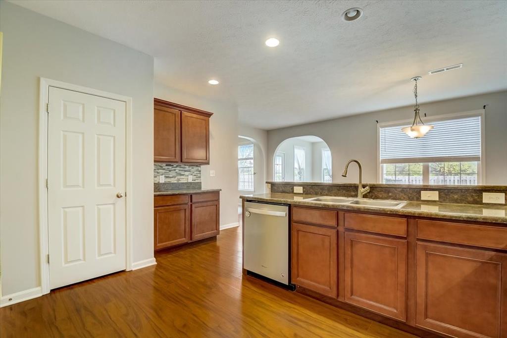 5797 Pebblebrooke Road Whitestown, IN 46075 - Photo 20 of 56