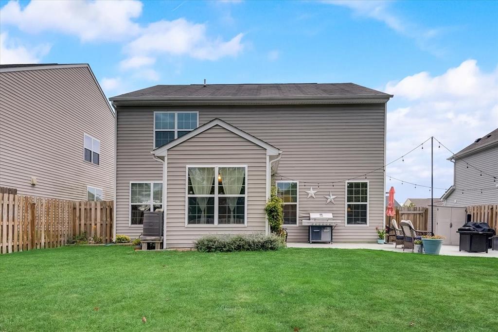 5797 Pebblebrooke Road Whitestown, IN 46075 - Photo 3 of 56