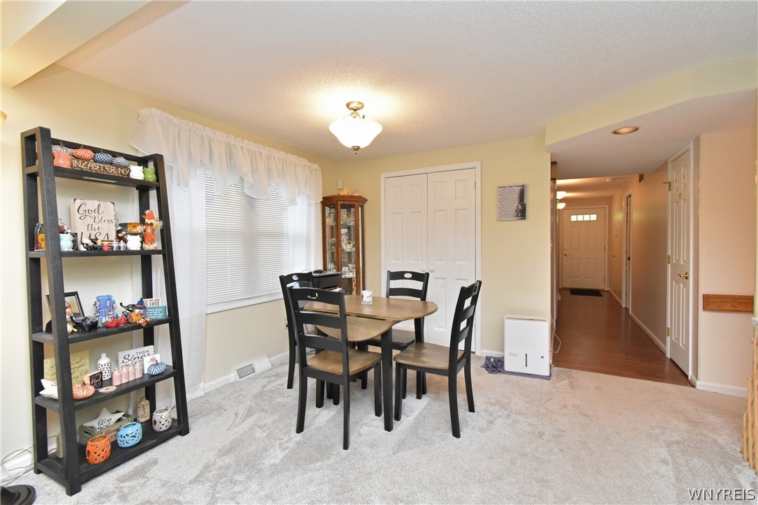 52 Olde Stone Lane Lancaster, NY 14086 - Photo 6 of 31