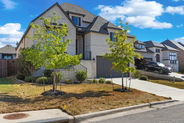 $2,700 | 1523 Balcones Fault, New Braunfels, TX 78132