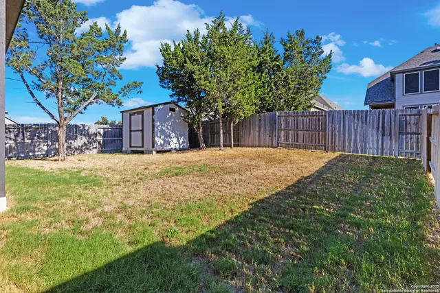 $2,700 | 1523 Balcones Fault, New Braunfels, TX 78132