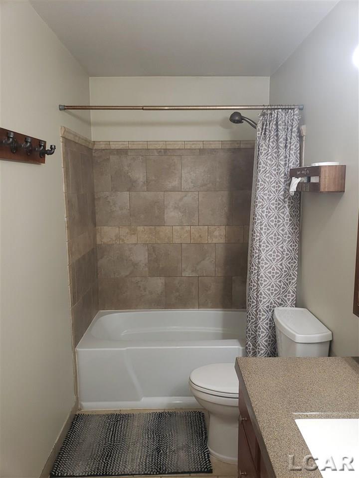 6975 Norvell Road Brooklyn, MI 49230 - Photo 13 of 16 50046864-12.JPG