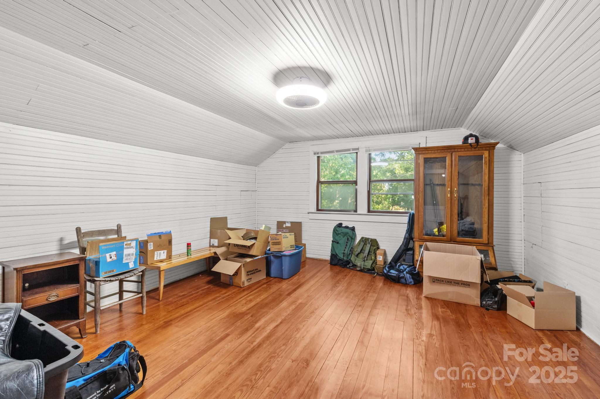 606 1st Street West Conover, NC 28613 - Photo 14 of 17