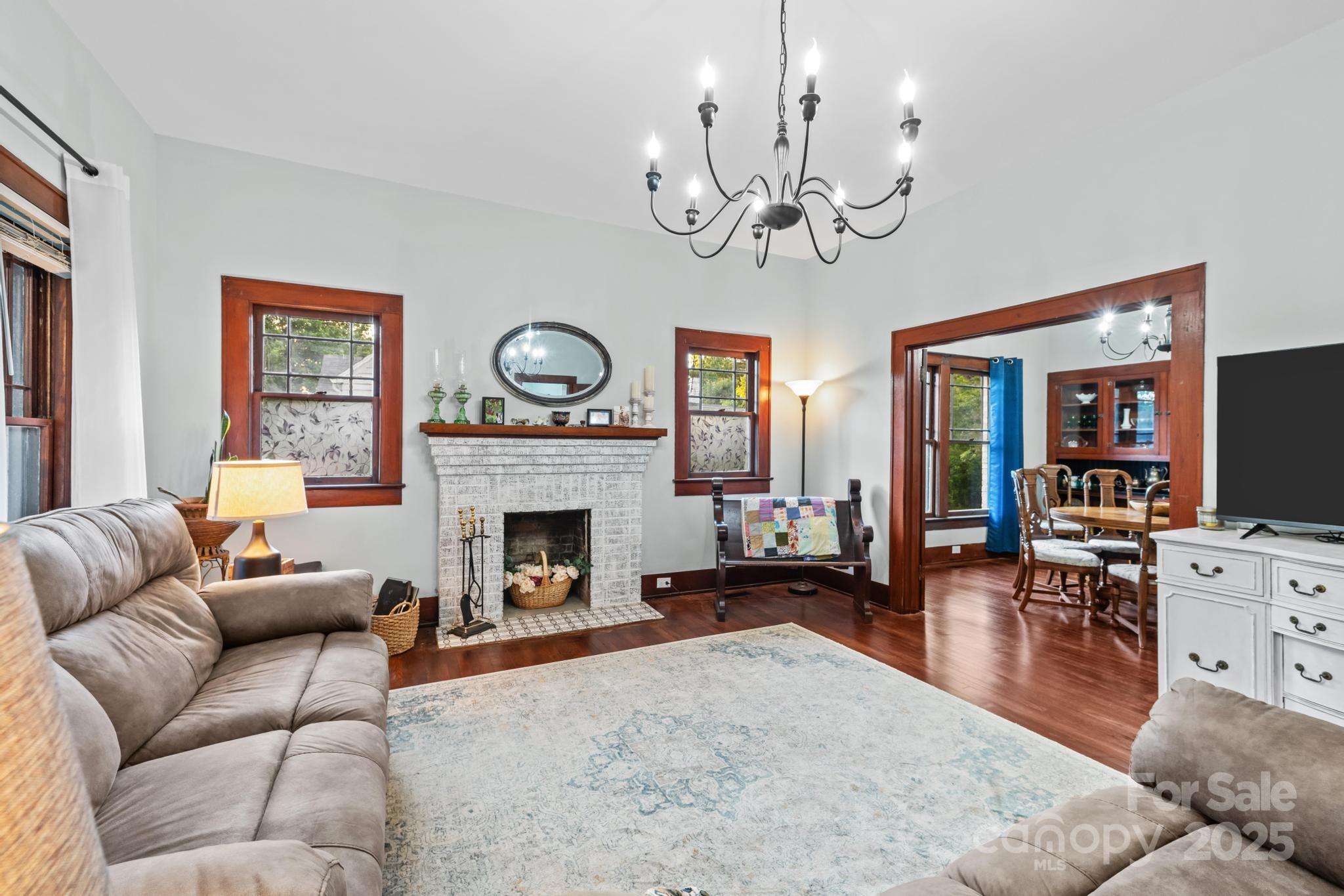 606 1st Street West Conover, NC 28613 - Photo 4 of 17