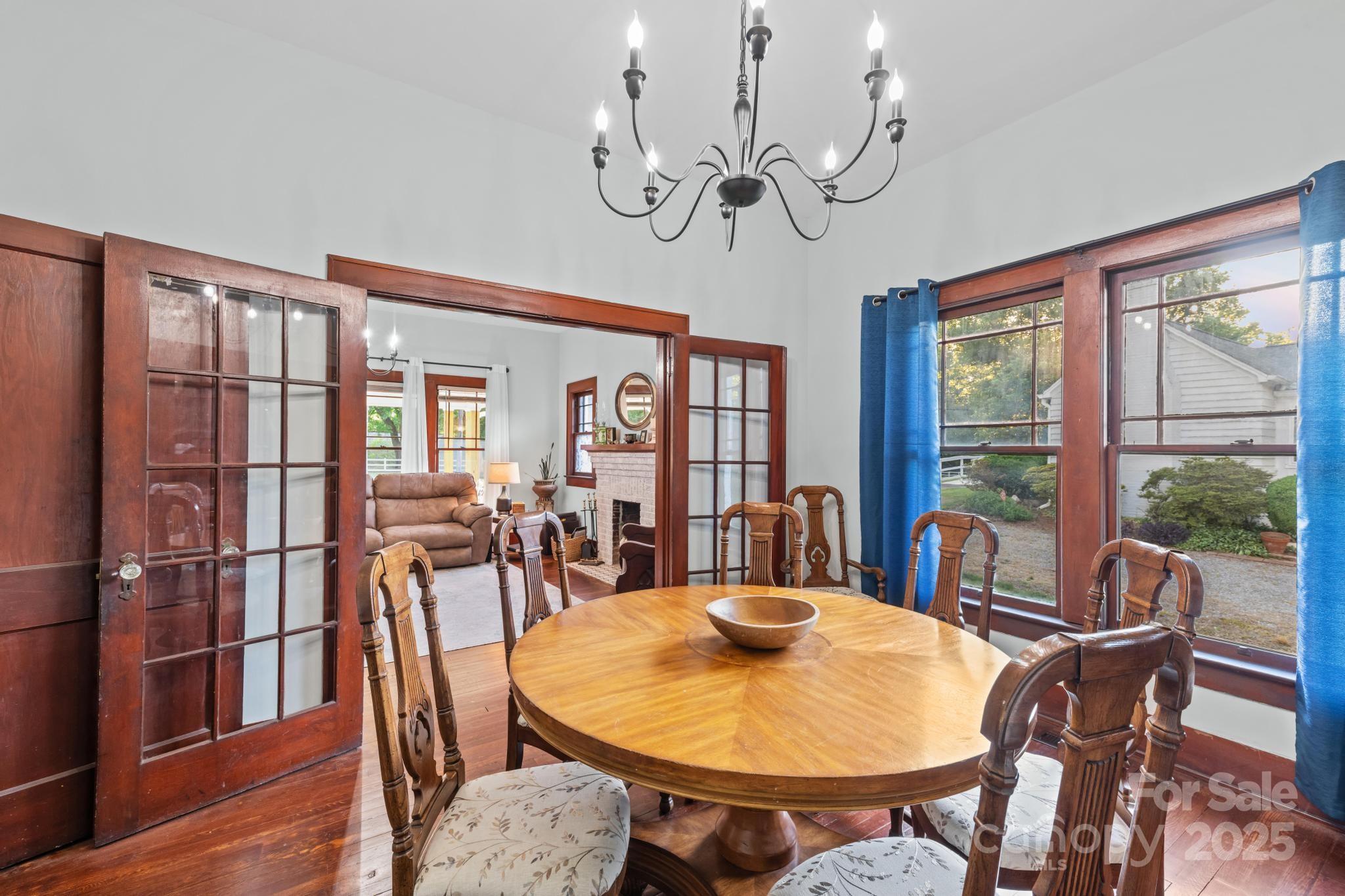 606 1st Street West Conover, NC 28613 - Photo 8 of 17