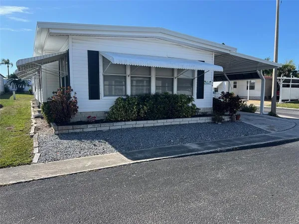 $145,000 | 136 Royal Palm Circle, Largo, FL 33770