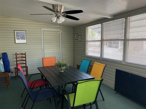 $145,000 | 136 Royal Palm Circle, Largo, FL 33770