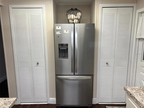 $145,000 | 136 Royal Palm Circle, Largo, FL 33770