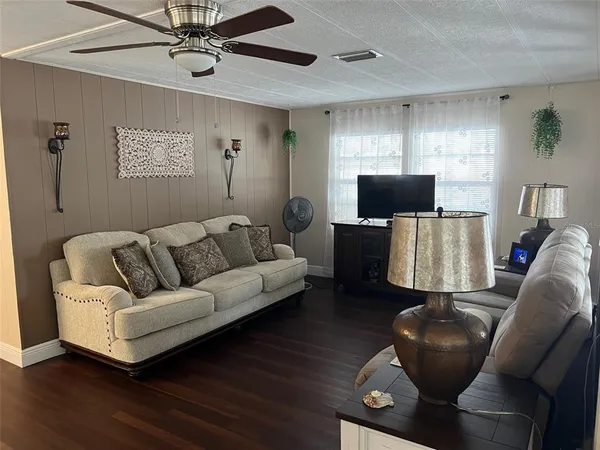 $145,000 | 136 Royal Palm Circle, Largo, FL 33770