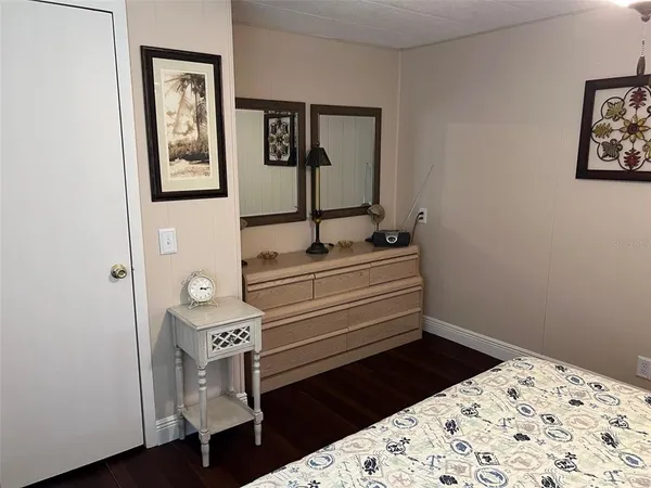 $145,000 | 136 Royal Palm Circle, Largo, FL 33770