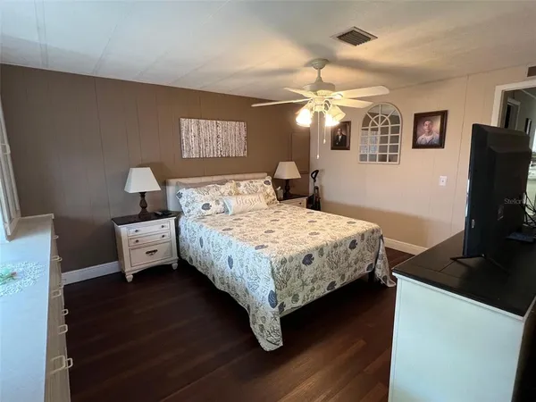 $145,000 | 136 Royal Palm Circle, Largo, FL 33770